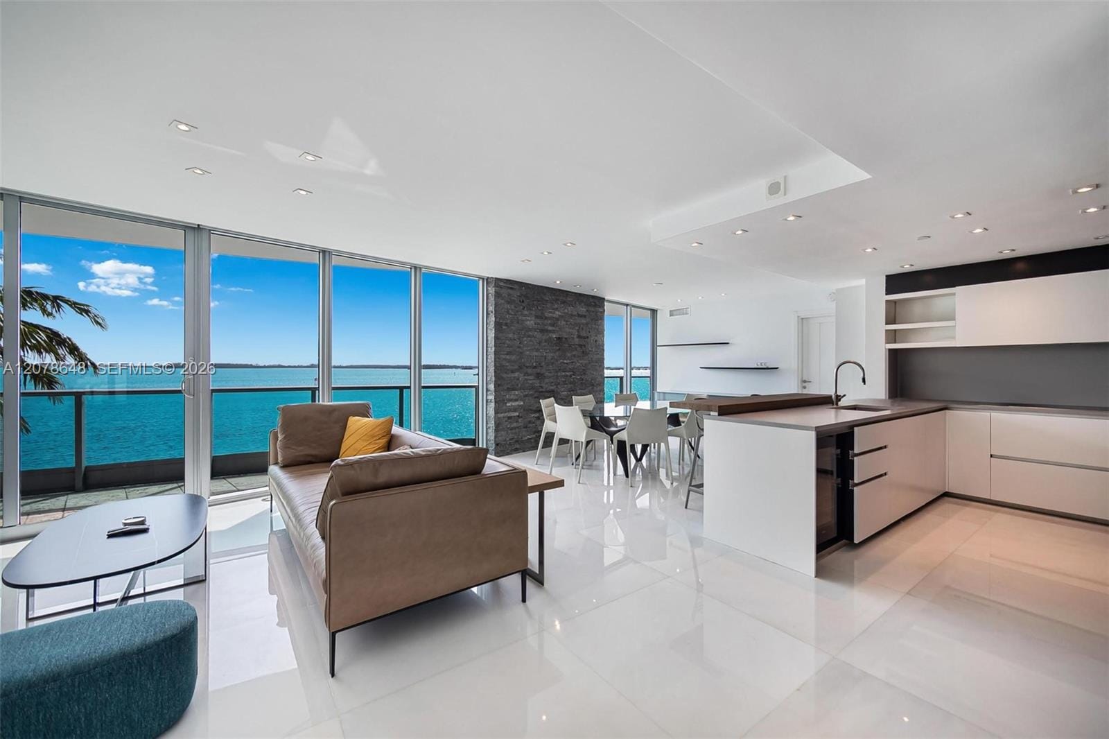 1331 Brickell Bay Drive BL-33 — photo 2