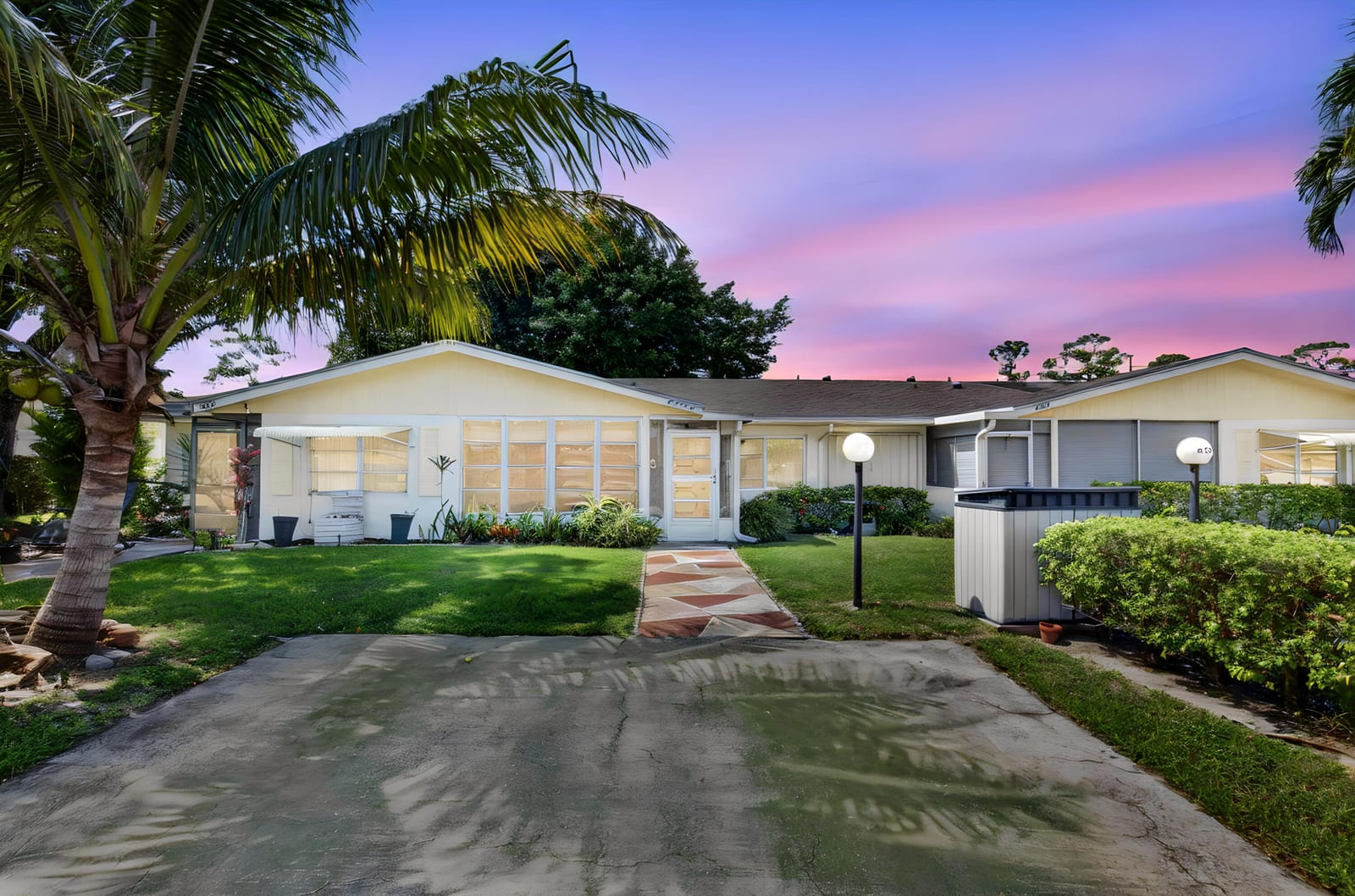 6070 La Palma Lane, Delray Beach, FL 33484