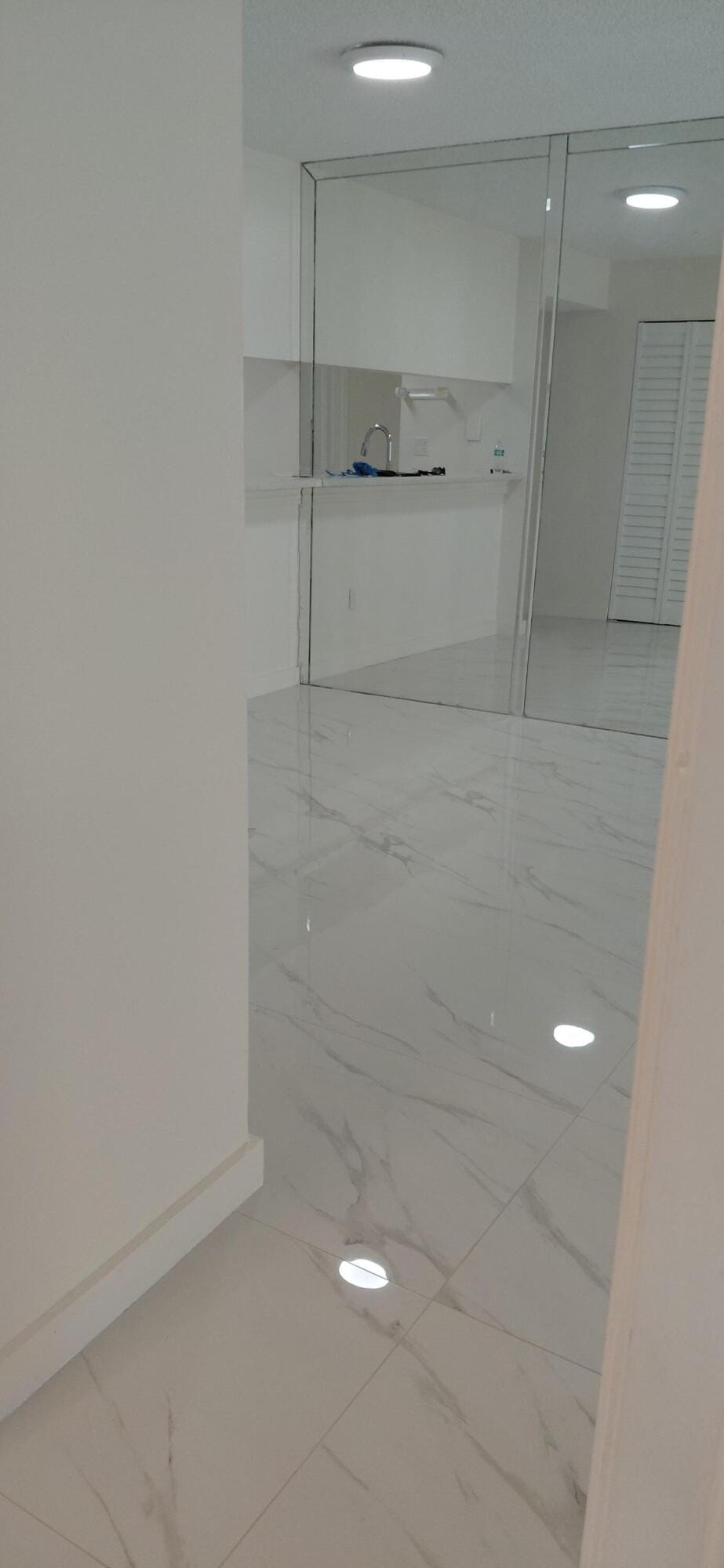 18276 MEDITERRANEAN Boulevard 4-6, Hialeah, FL 33015 photo 6