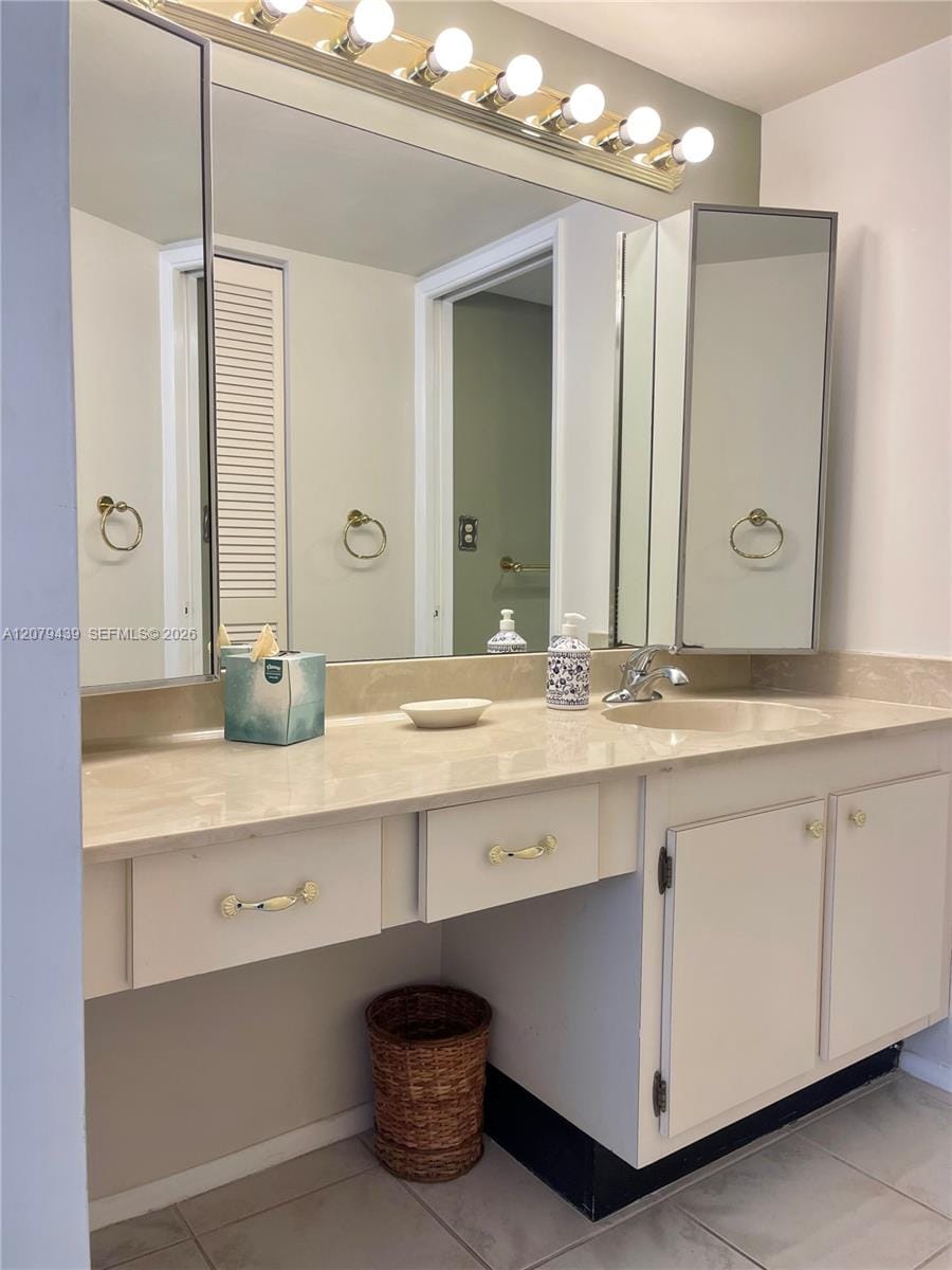 1901 Brickell Avenue B506 — photo 9