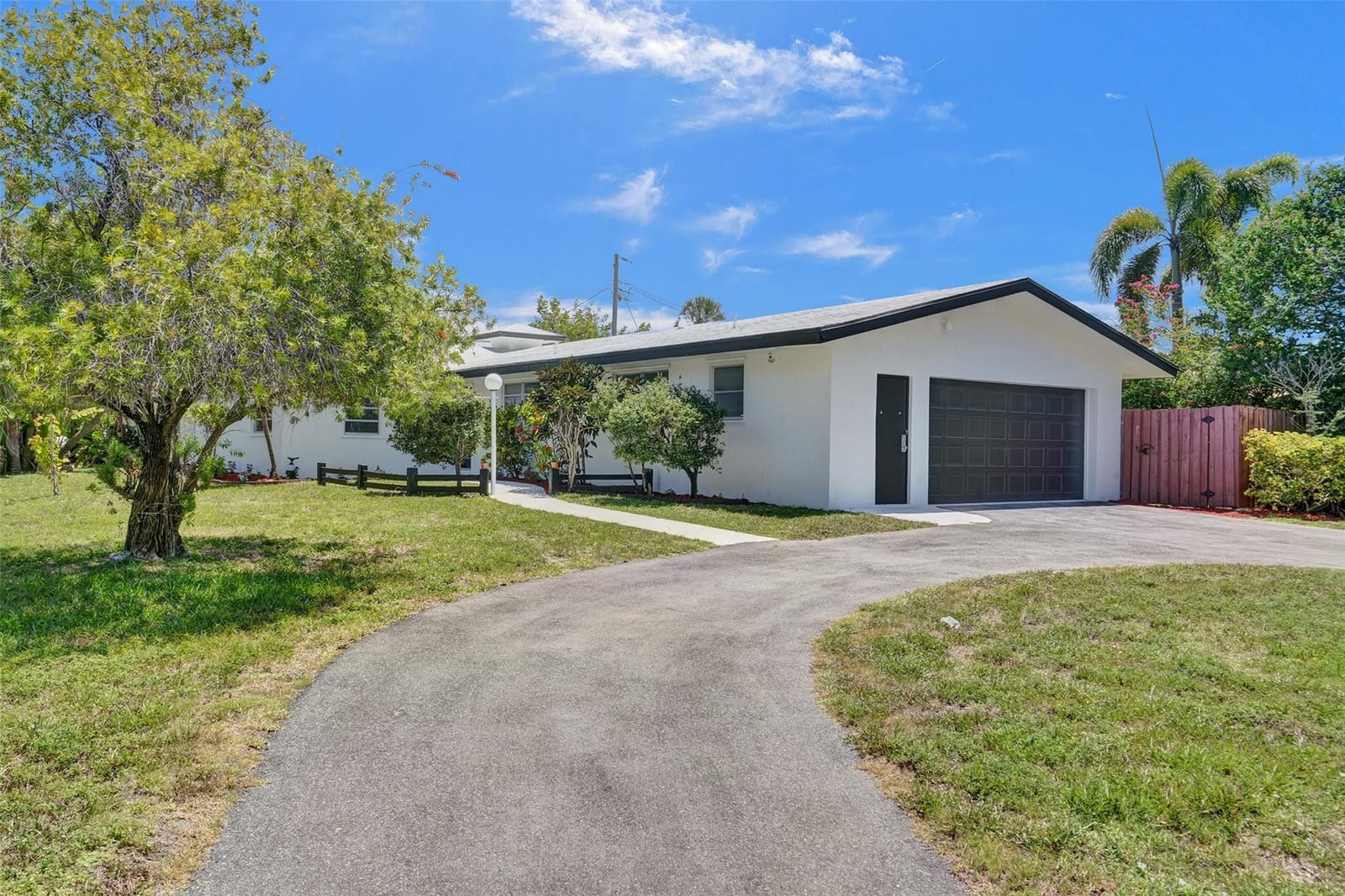 4017 NE 18th Avenue, Oakland Park, FL 33334 photo 22