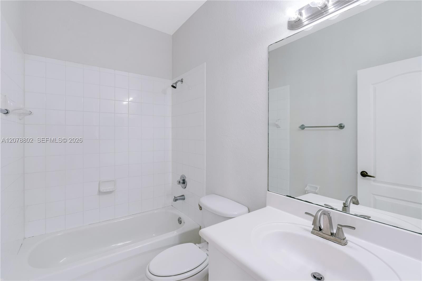8450 NW 113th Passage, Doral, FL 33178 photo 13
