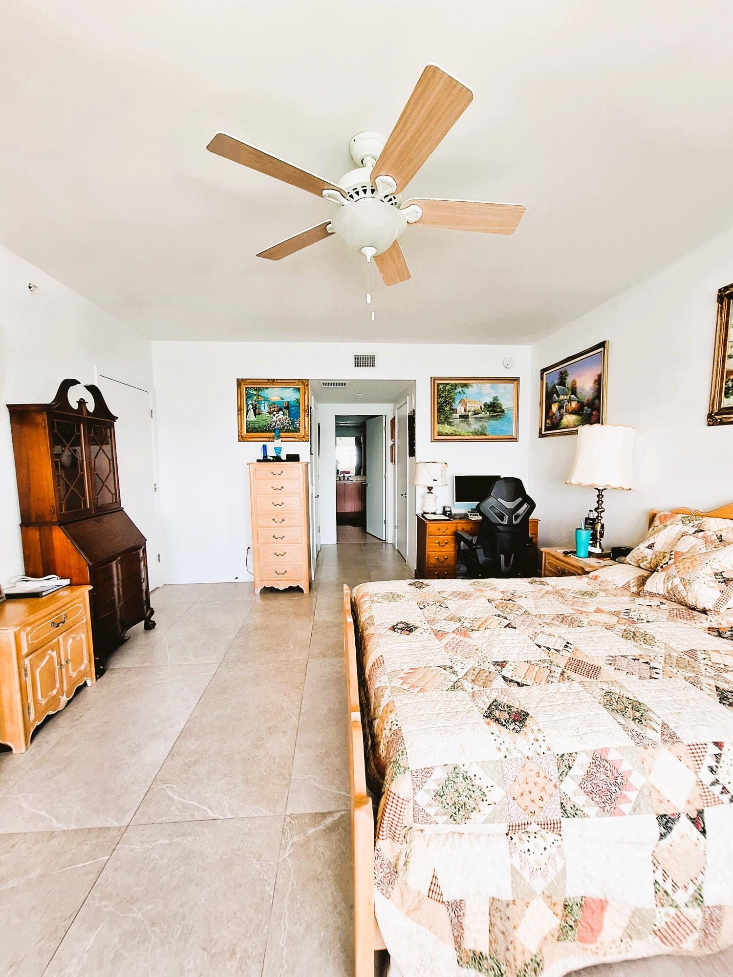 2650 Lake Shore Drive 1705 — photo 11