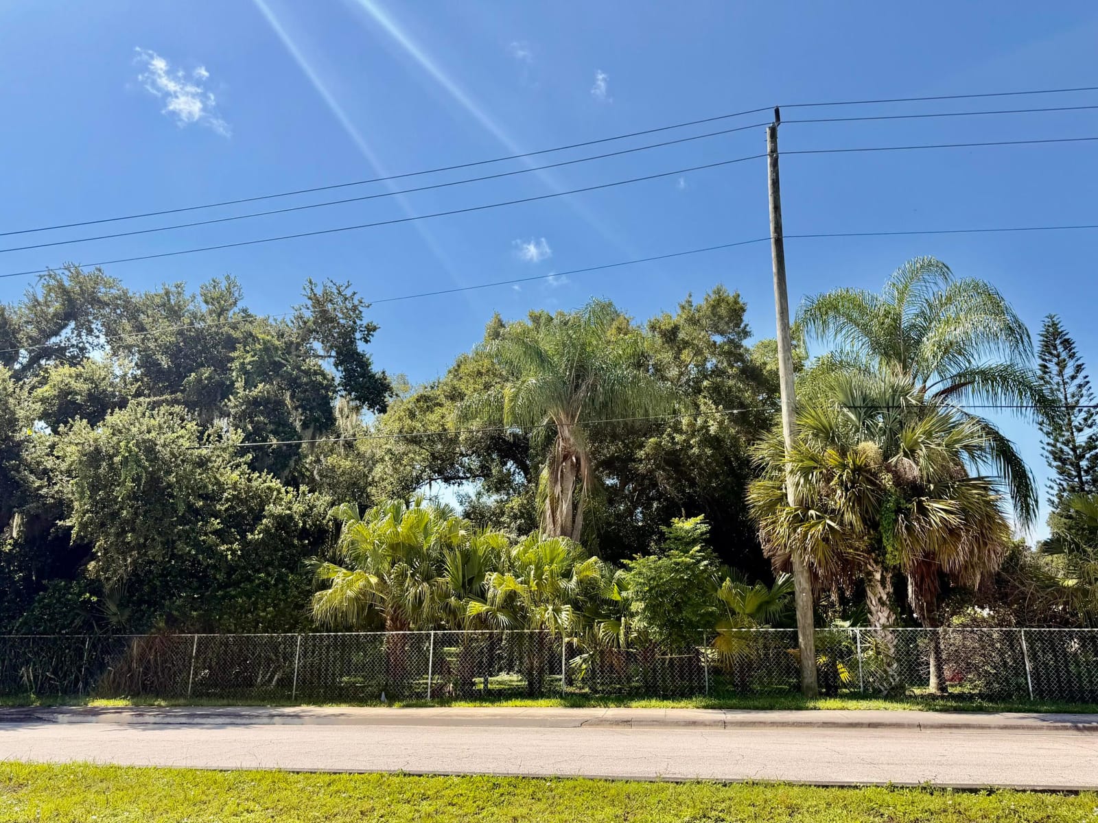 304 SE 4TH Street, Okeechobee, FL 34974 photo 2