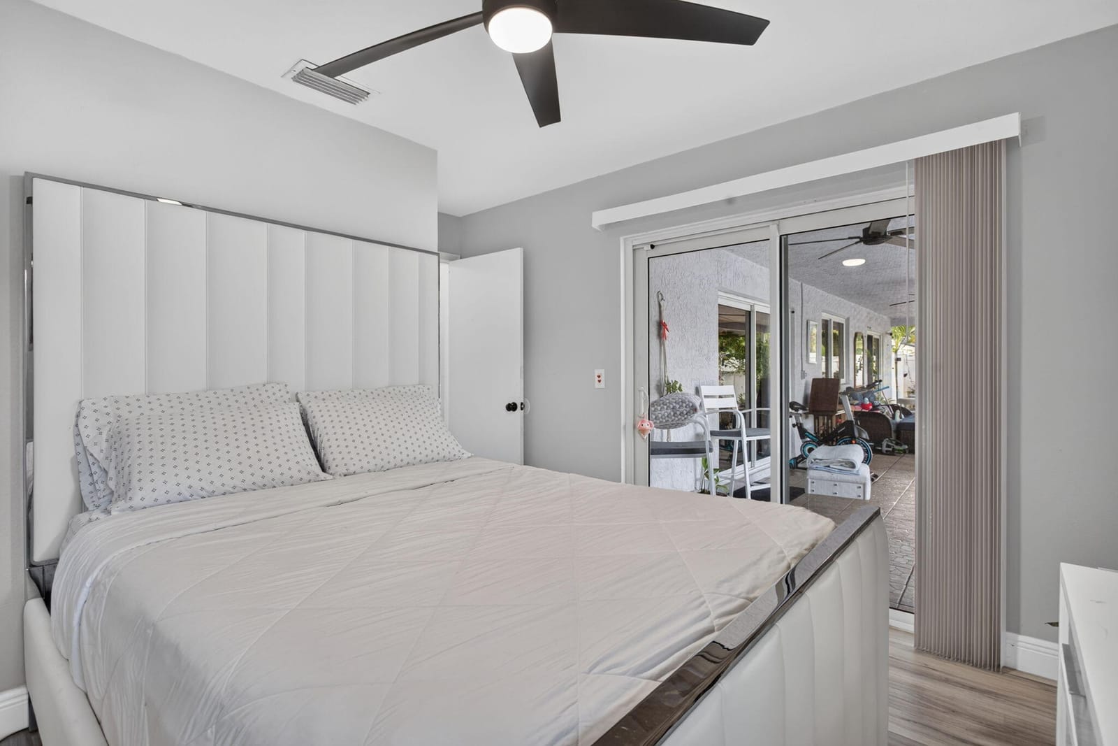 4950 SW 11th Circle — photo 9