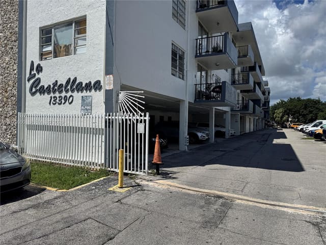 13390 NE 7th Avenue 214, North Miami, FL 33161
