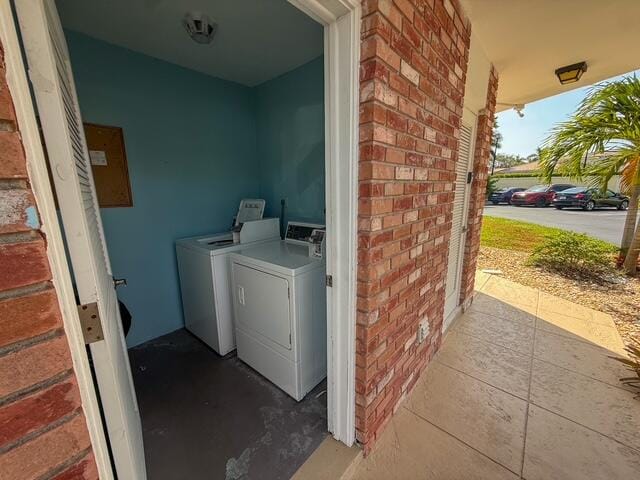 331 Tequesta Drive 220 — photo 11