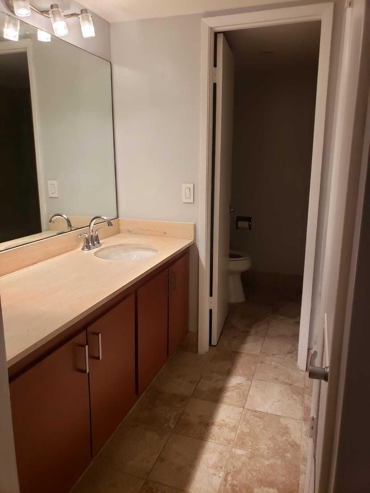 600 NE 36th 510 — photo 11