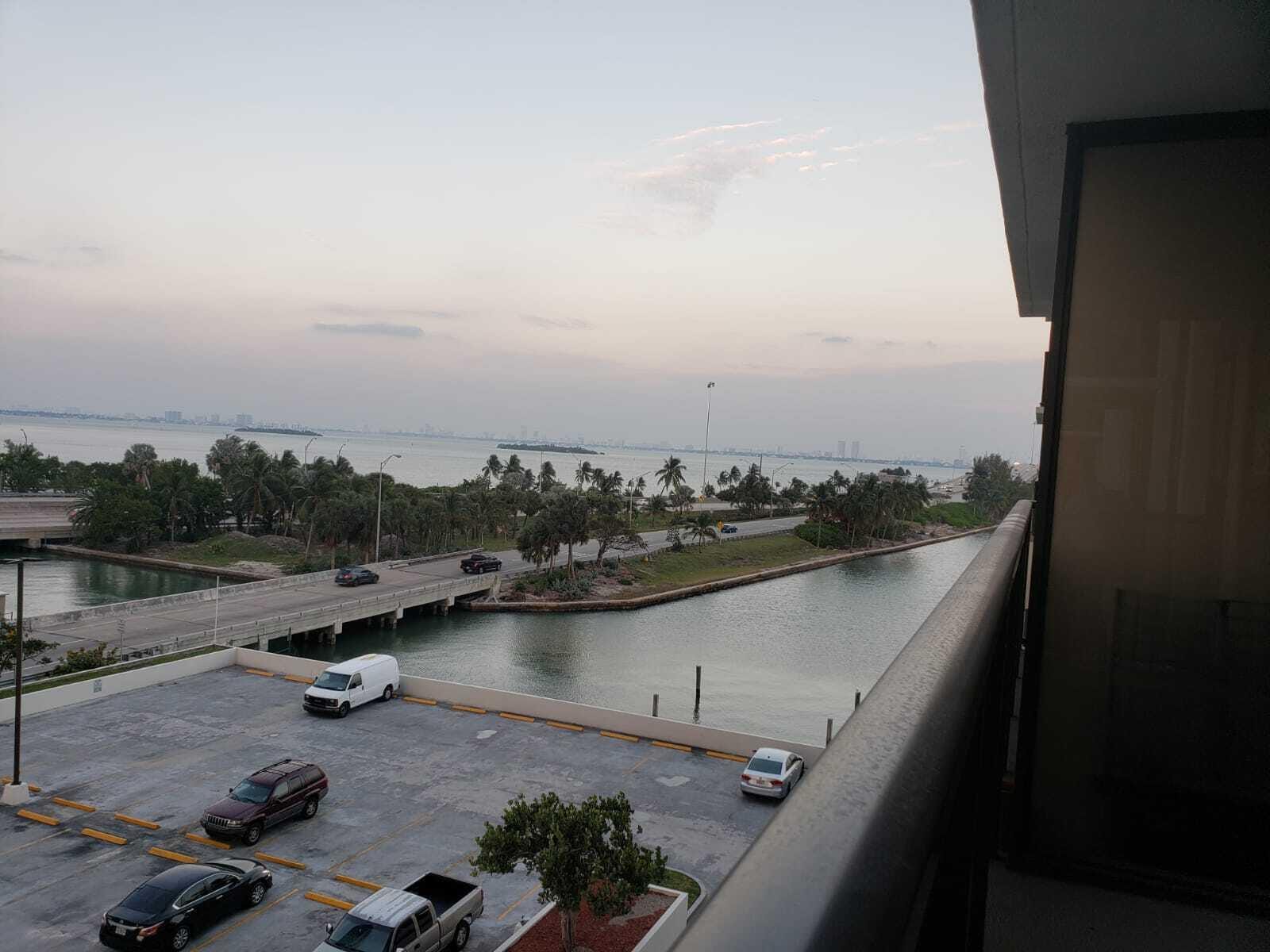 600 NE 36th 510, Miami, FL 33137 photo 20
