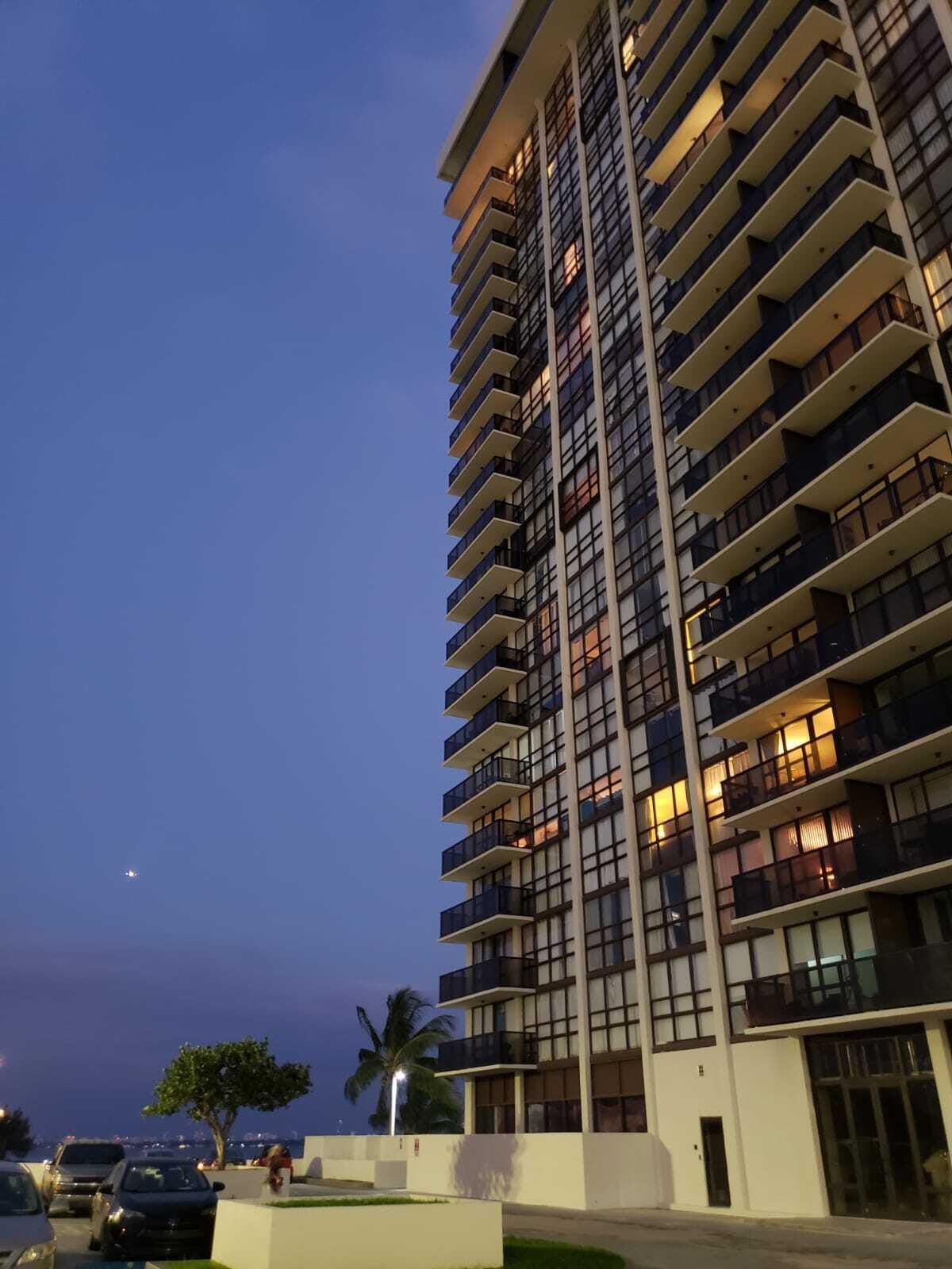 600 NE 36th 510