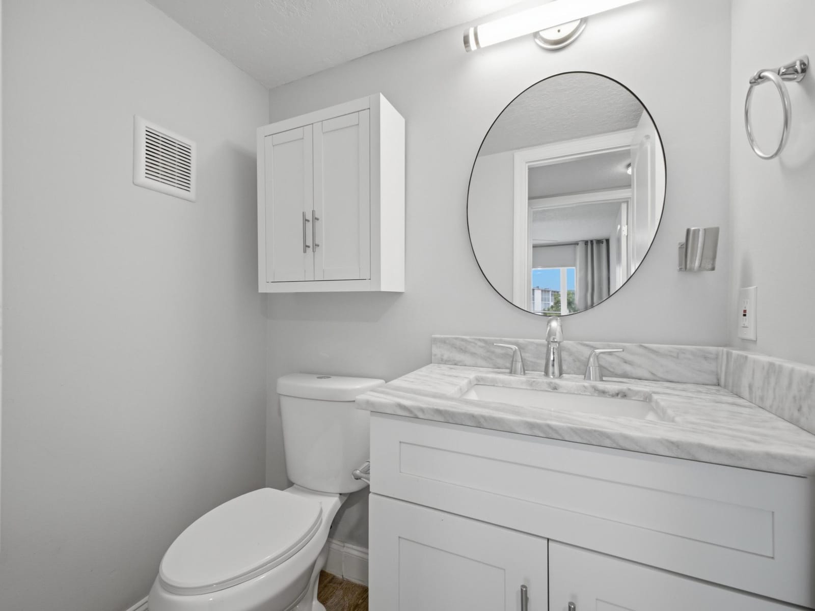 3038 GUILDFORD C 3038 — photo 7