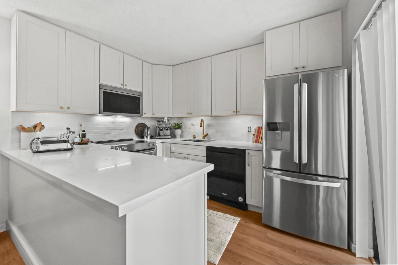 746 NW 98th Way — photo 8