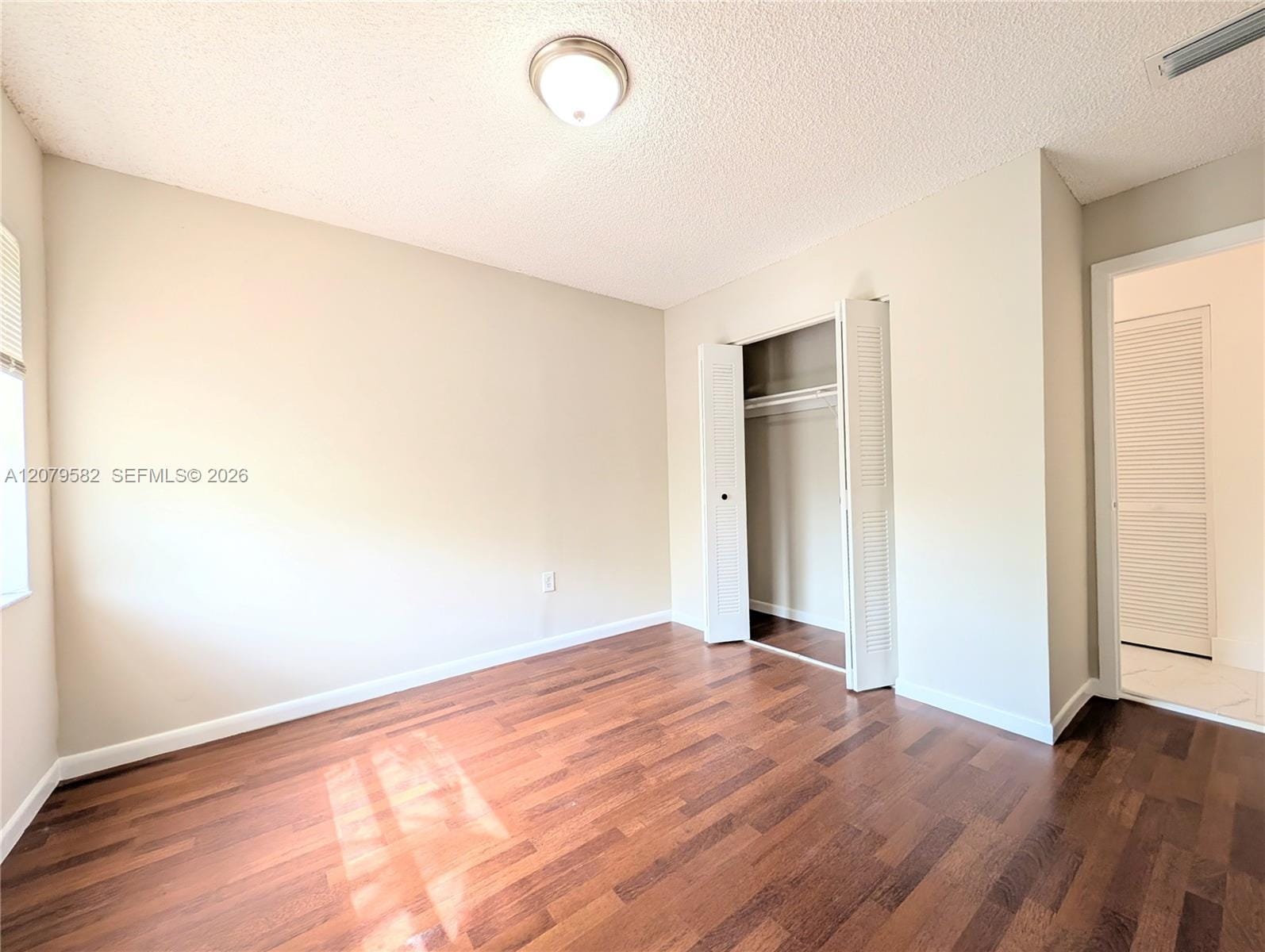 58 SW 14th Terrace — photo 2