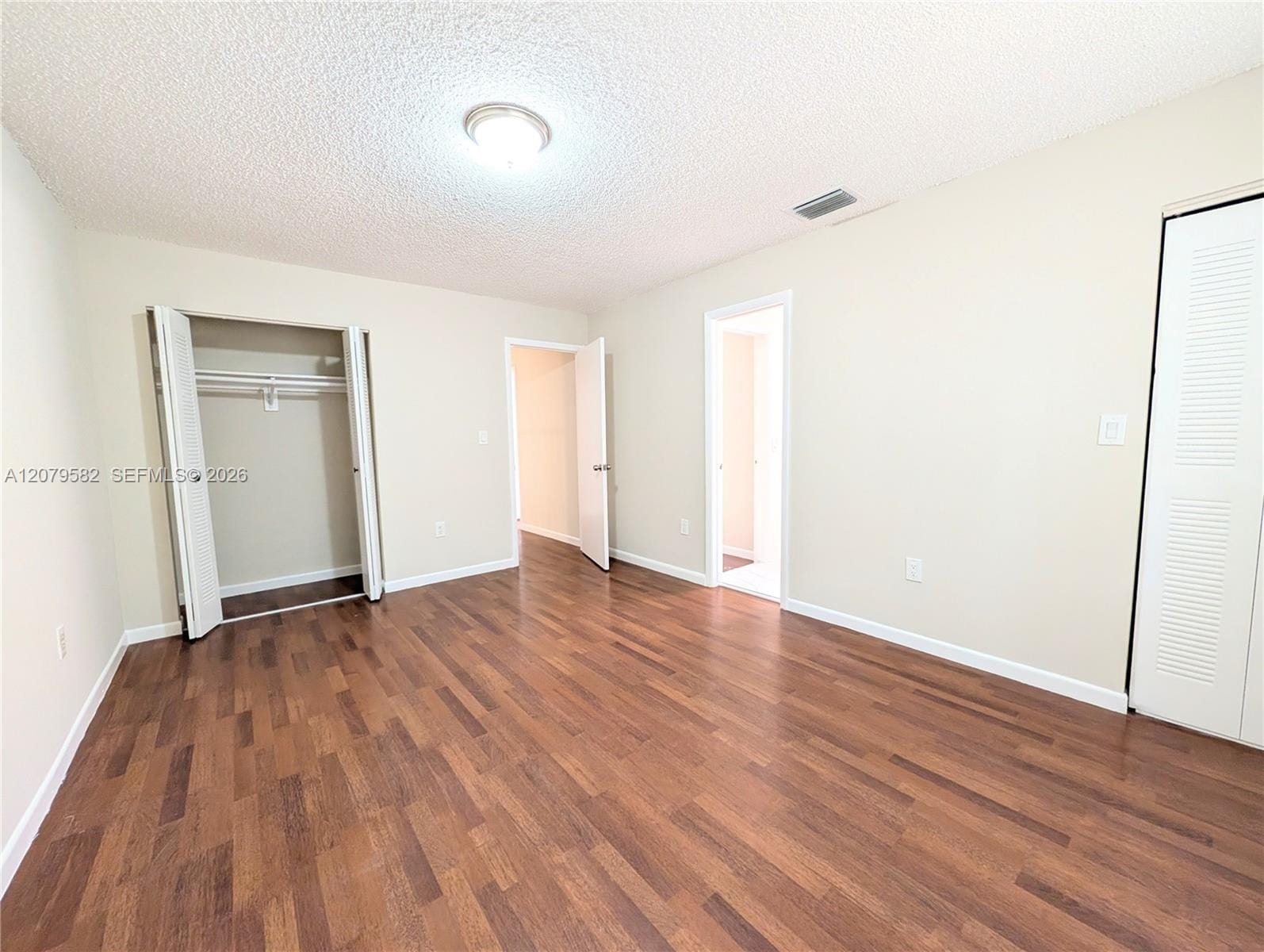 58 SW 14th Terrace — photo 4