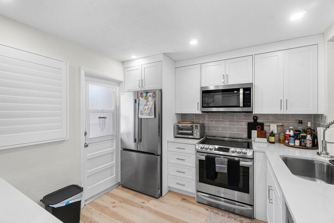 2809 Florida Boulevard 310 — photo 4