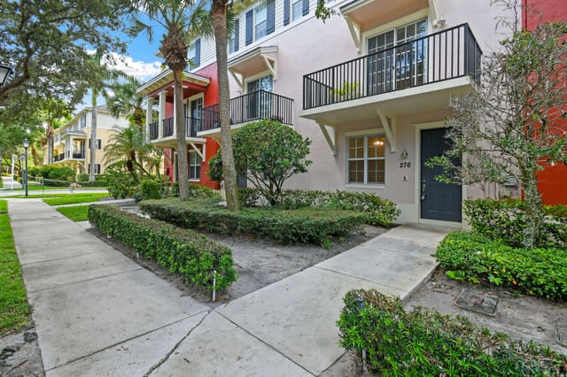276 QUARRY KNOLL Way, Jupiter, FL 33458