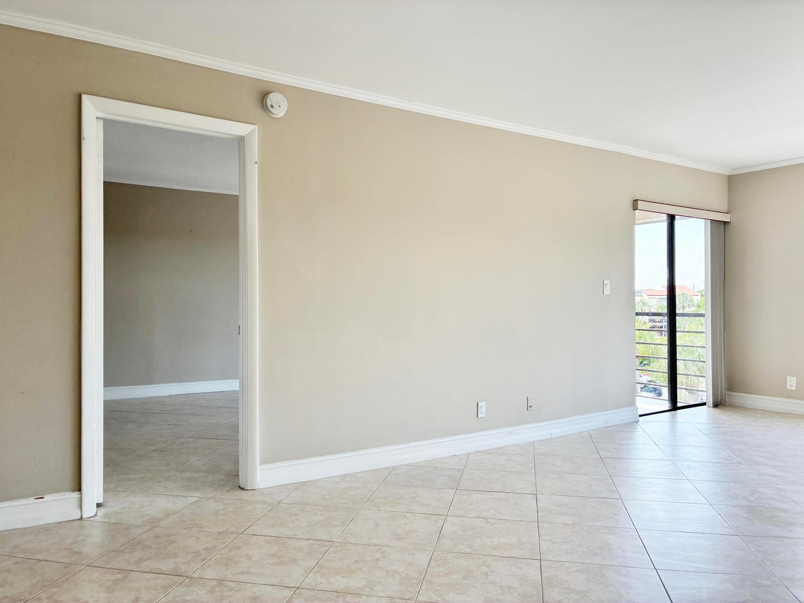 2306 S Cypress Bend Drive 420, Pompano Beach, FL 33069 photo 16