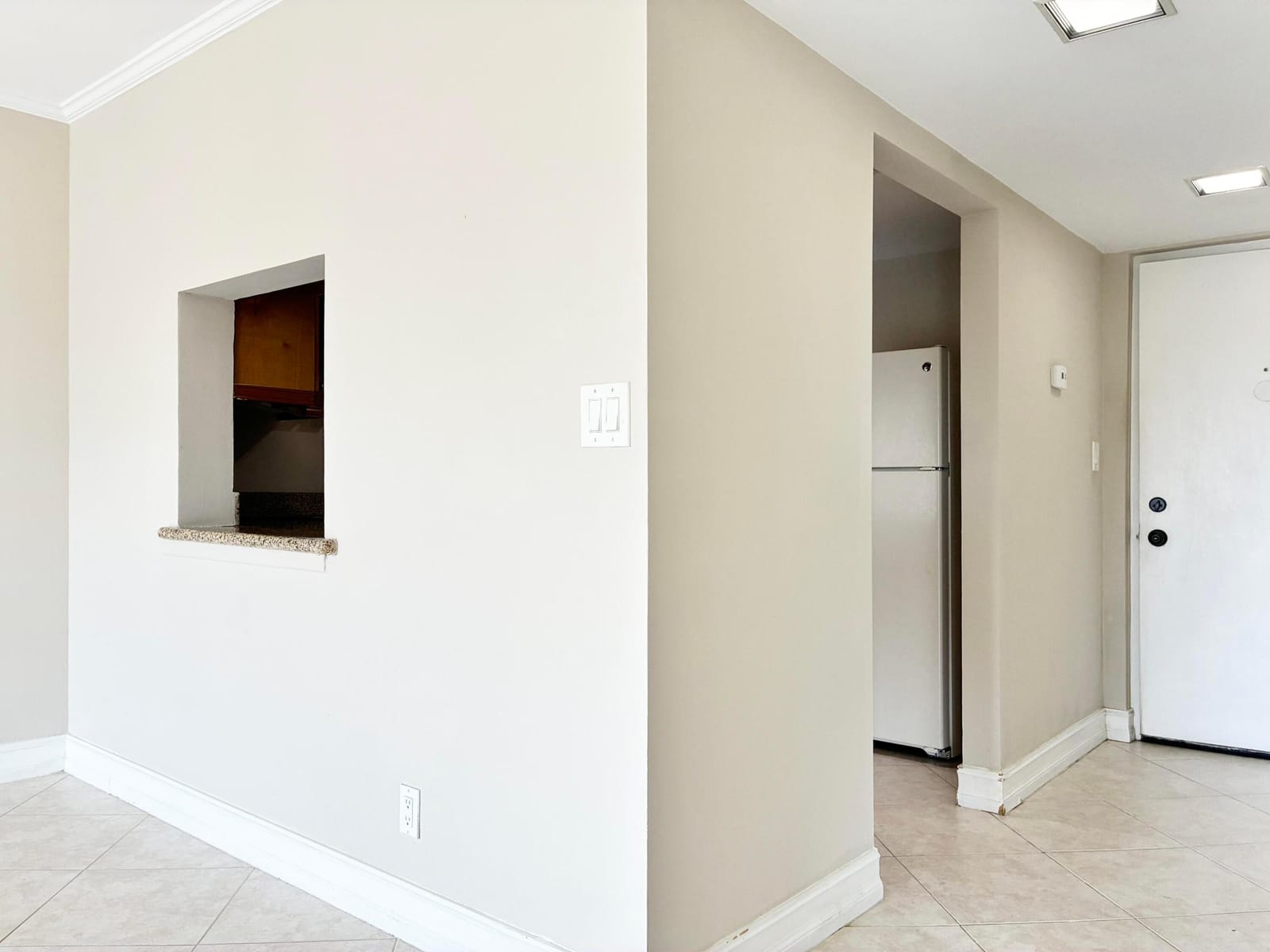 2306 S Cypress Bend Drive 420 — photo 7