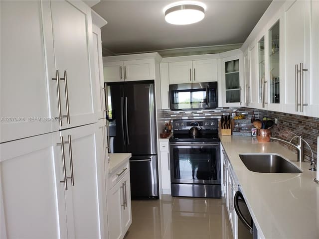 5800 SW 127th Avenue 2413, Miami, FL 33183
