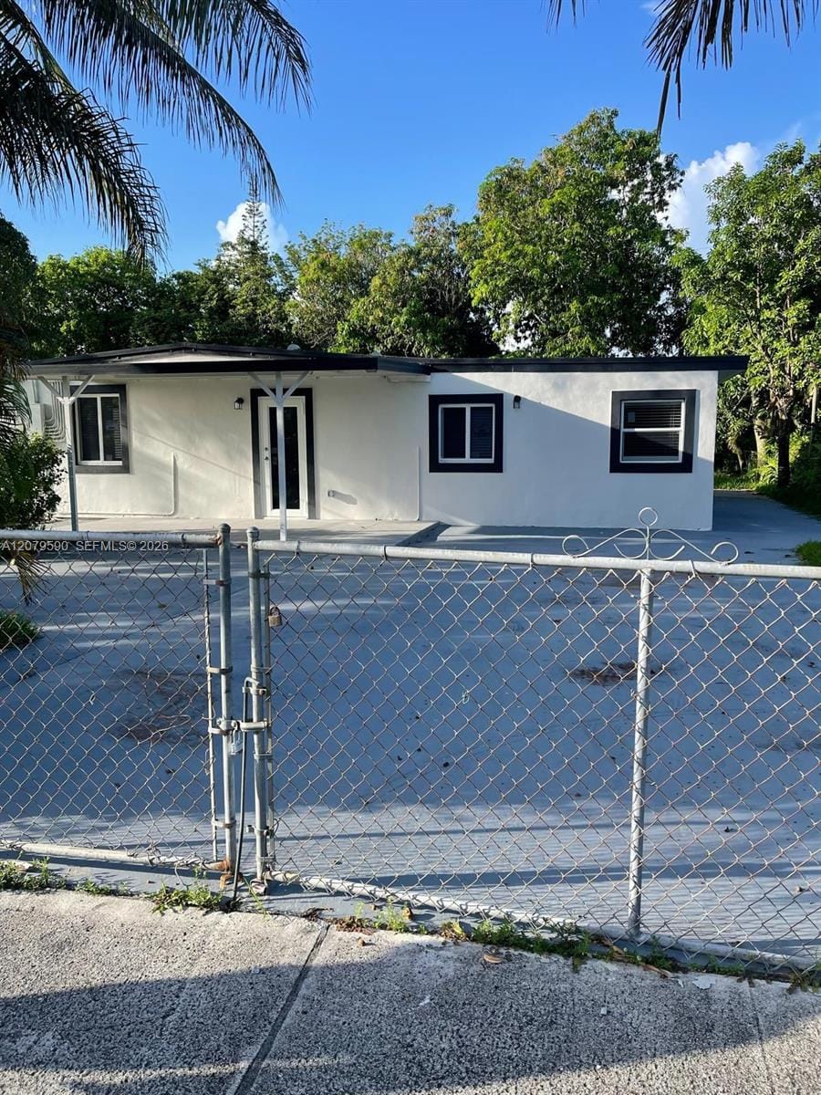 5764 E 5th Avenue, Hialeah, FL 33013