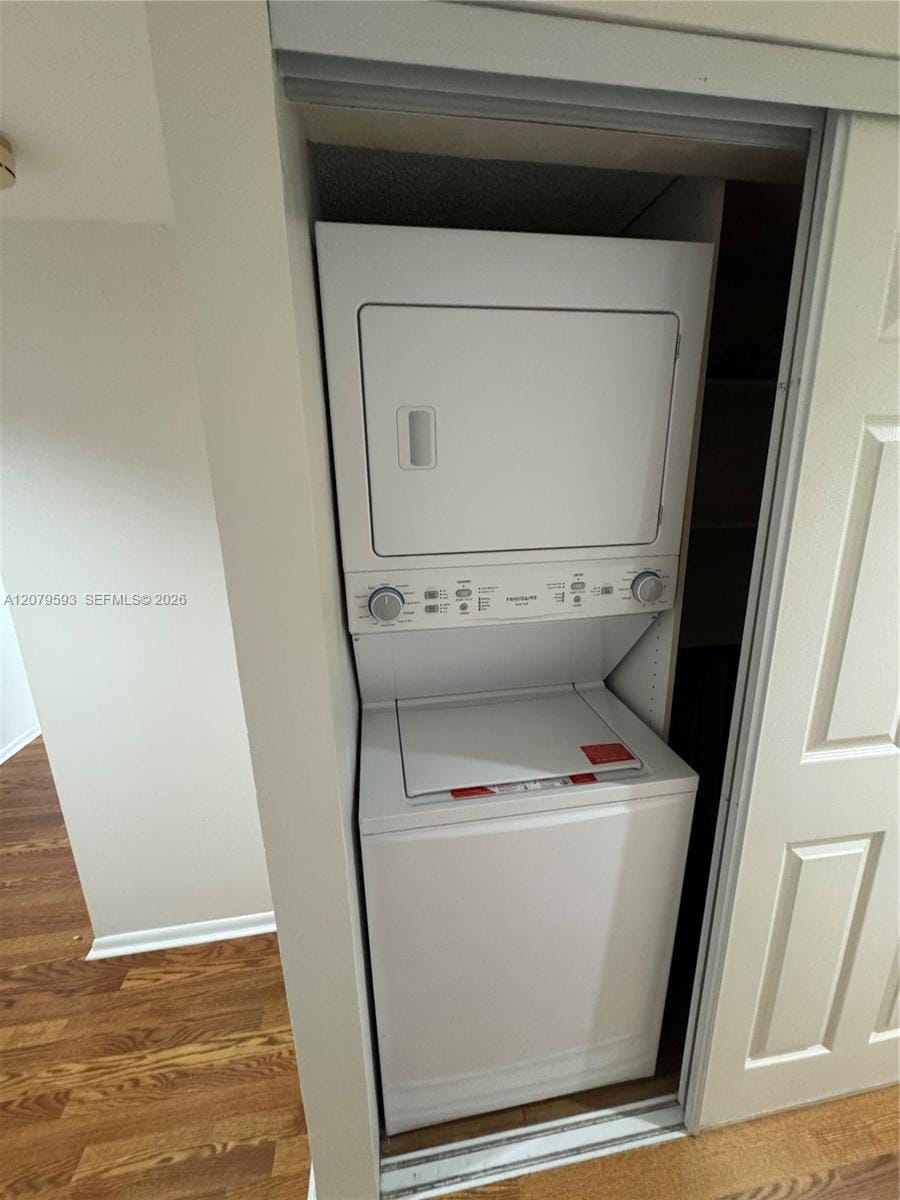 720 Coral Way 9E — photo 10
