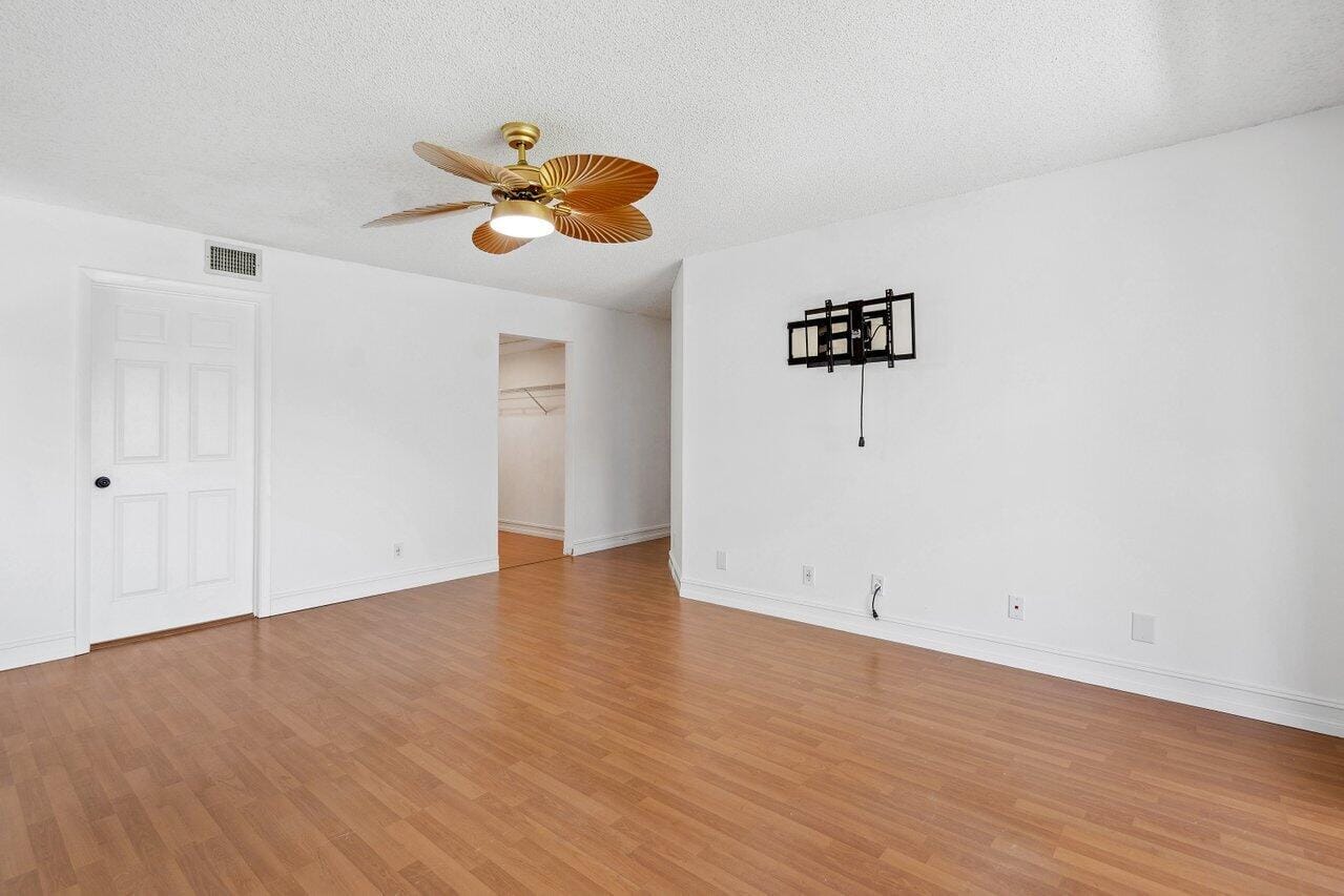 13770 ONEIDA Drive D2, Delray Beach, FL 33446 photo 21