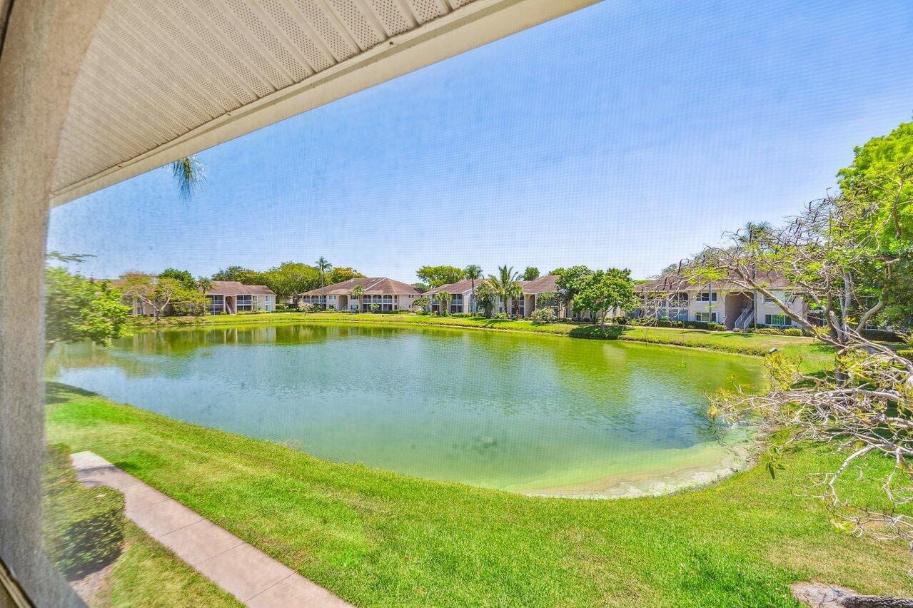 13770 ONEIDA Drive D2, Delray Beach, FL 33446 photo 28