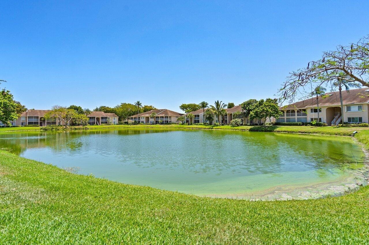 13770 ONEIDA Drive D2, Delray Beach, FL 33446 photo 29