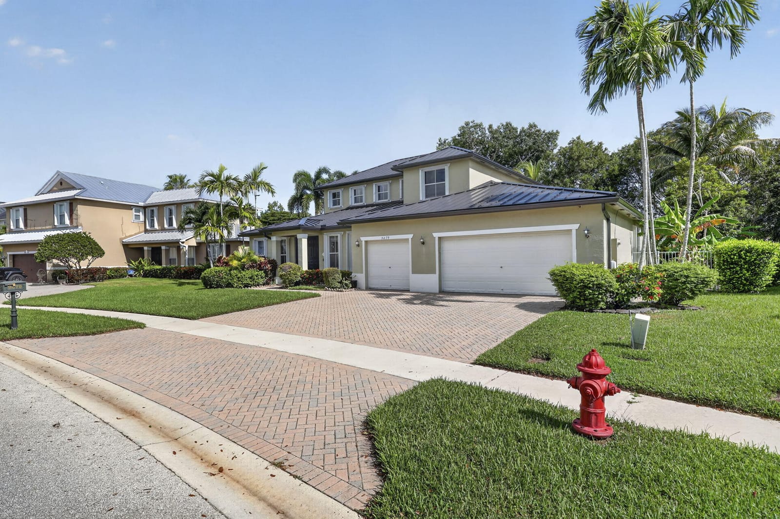 9479 SEDGEWOOD Drive — photo 3