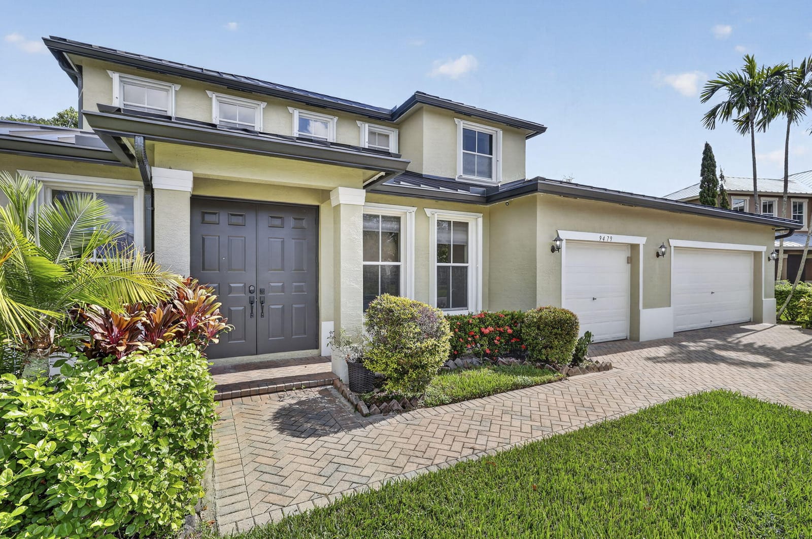 9479 SEDGEWOOD Drive — photo 4