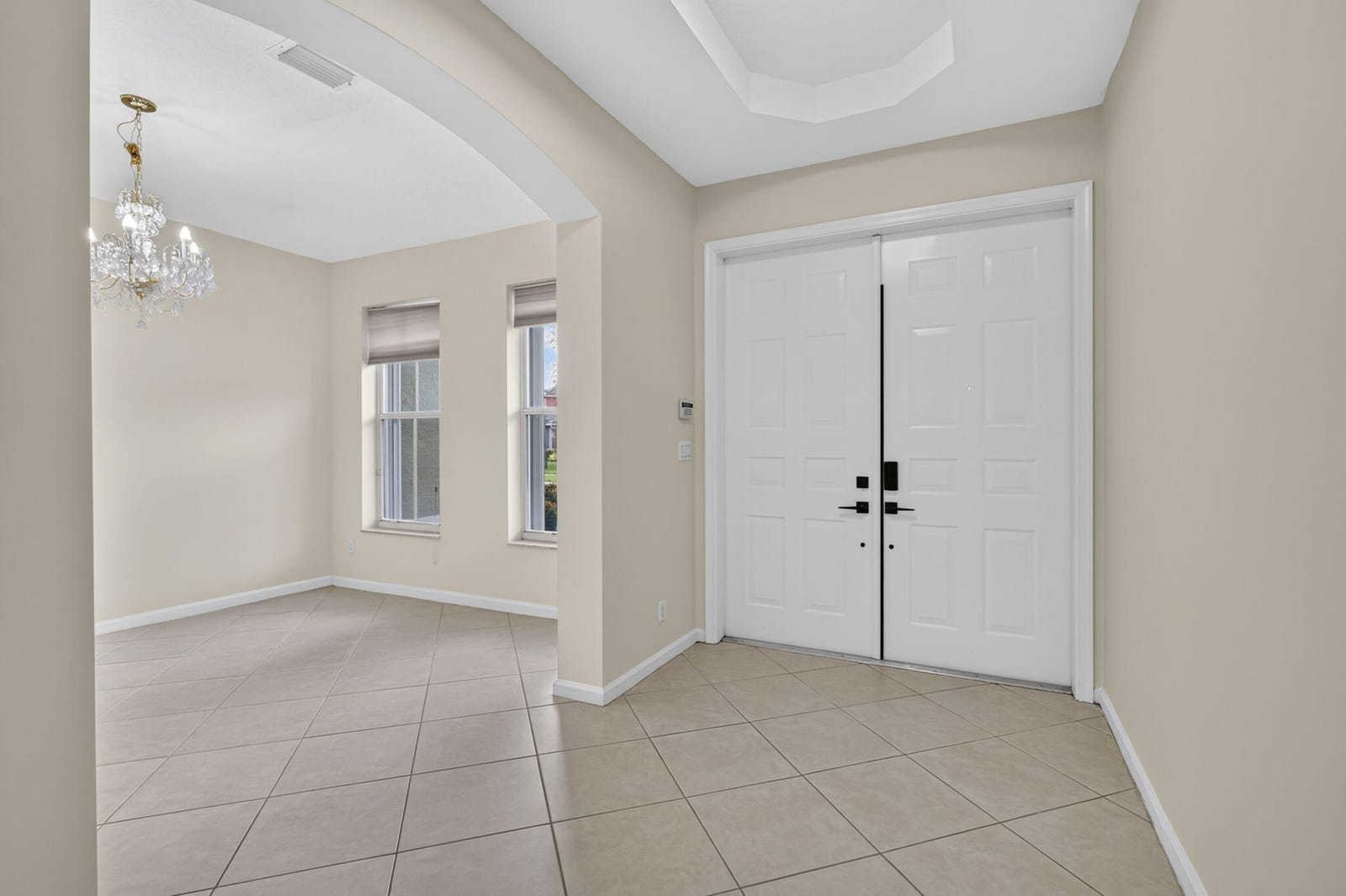 9479 SEDGEWOOD Drive — photo 5