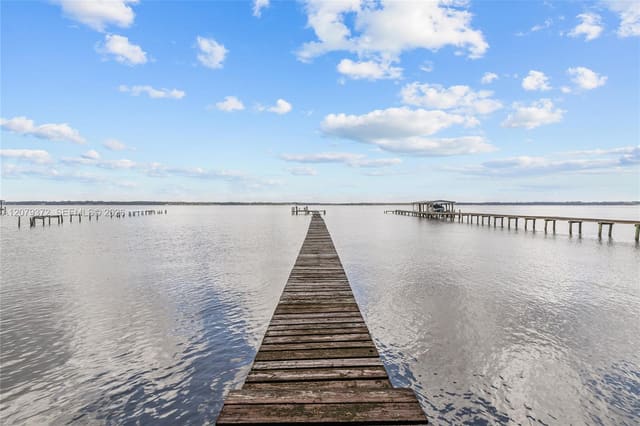 3328 State Road 13 N, FL 32259