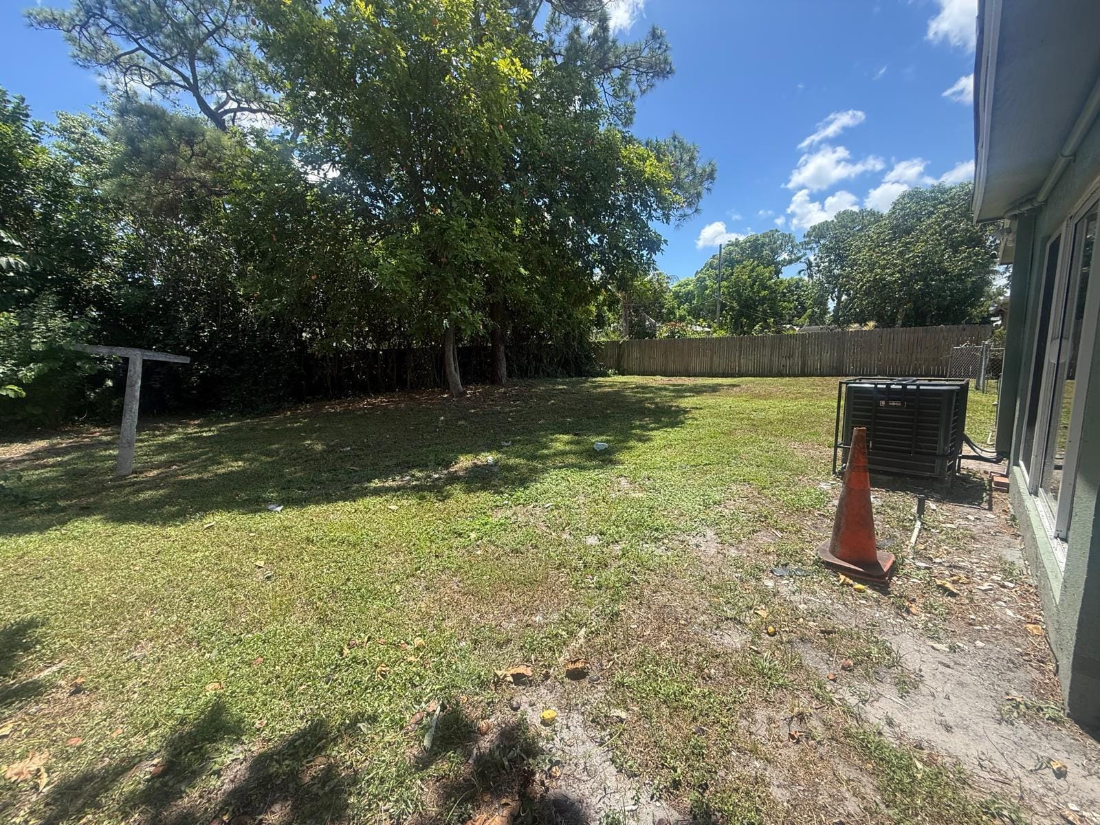 630 E DAYTON Circle, Fort Lauderdale, FL 33312 photo 17