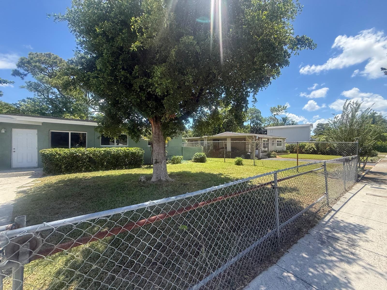 630 E DAYTON Circle, Fort Lauderdale, FL 33312 photo 18