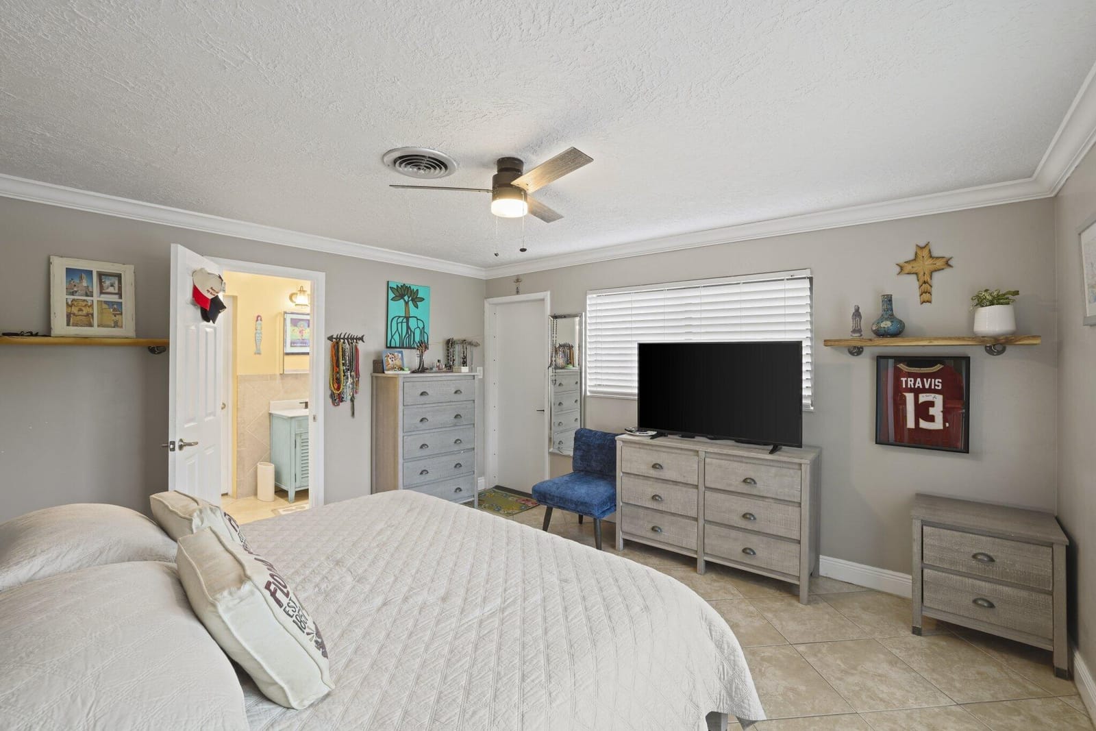2332 NE 17th Terrace, Wilton Manors, FL 33305 photo 16