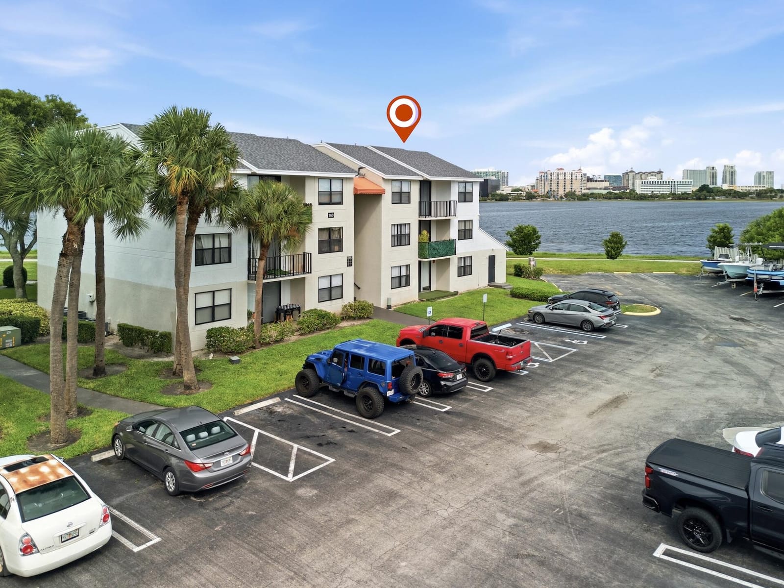 760 EXECUTIVE CENTER Drive 24, West Palm Beach, FL 33401