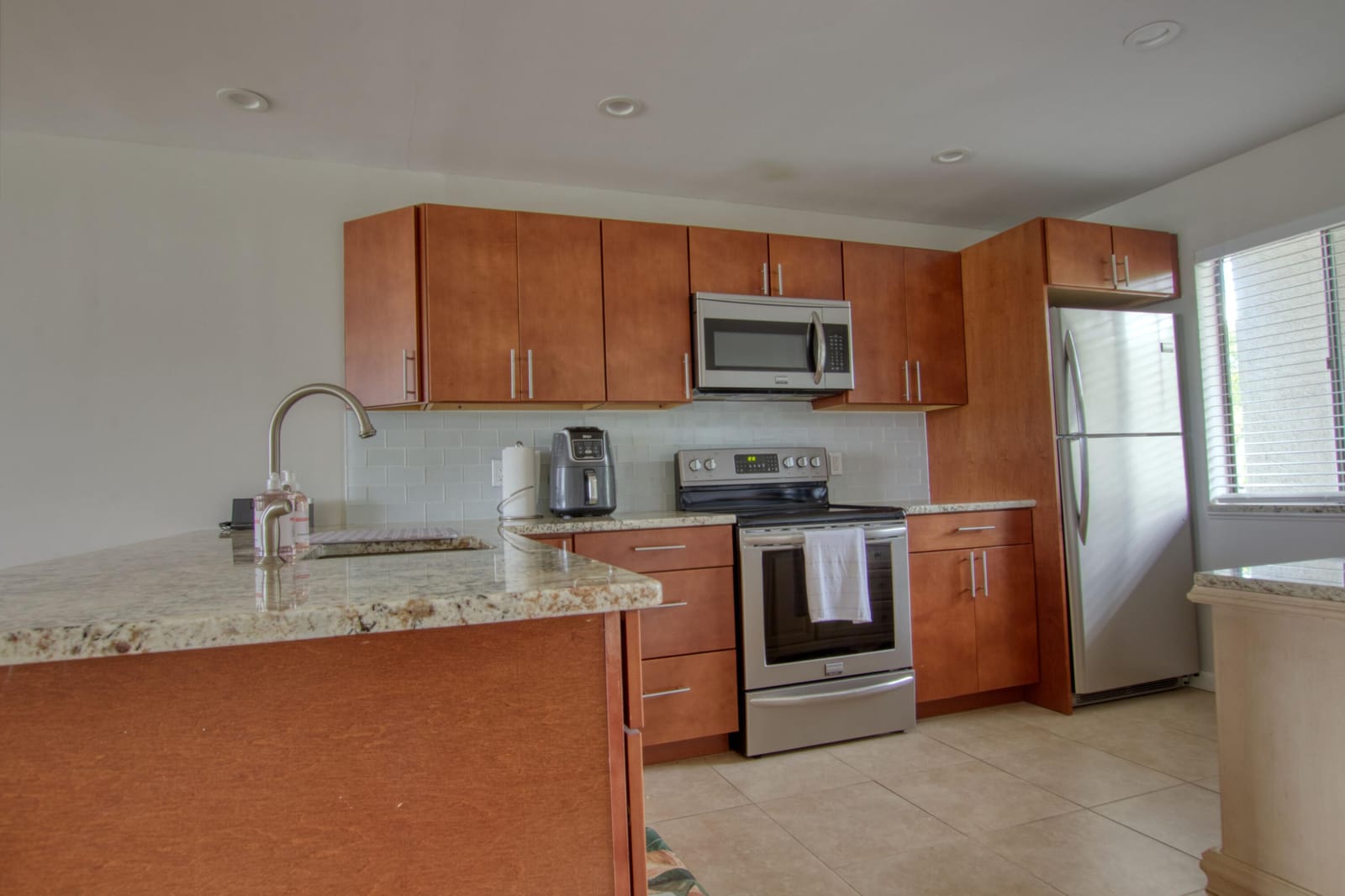 4822 ESEDRA Court 206 — photo 6