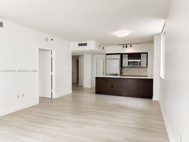 55 SE 6th Street 1510, Miami, FL 33131