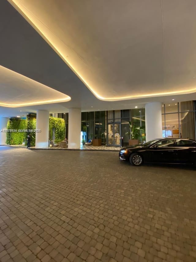 801 S Miami Avenue 1804, Miami, FL 33130