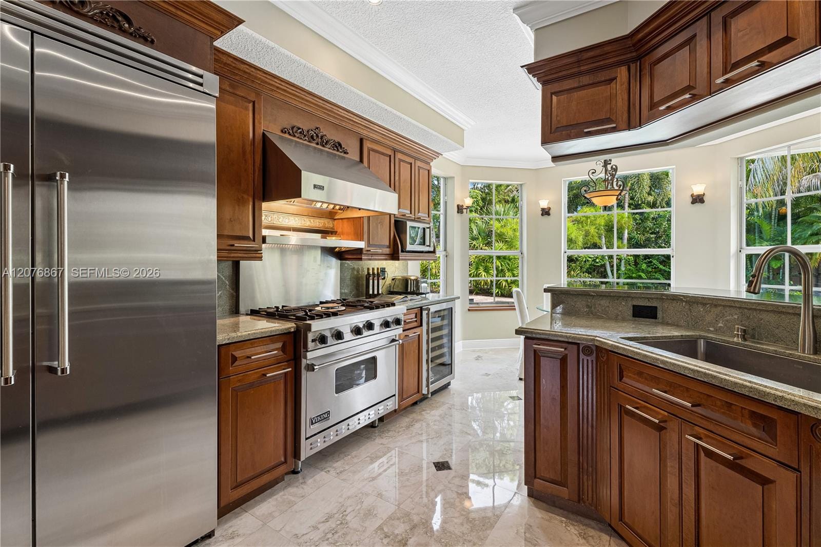 8445 SW 163rd Terrace, Palmetto Bay, FL 33157 photo 12