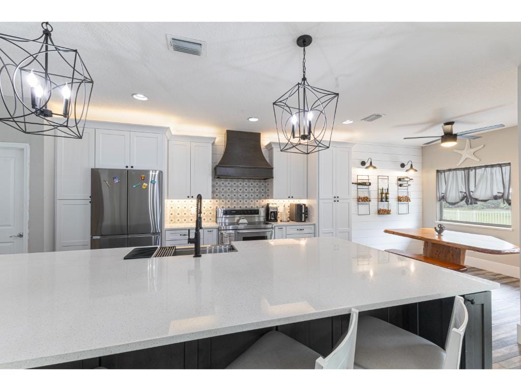 10611 Pine Needle Drive — photo 12