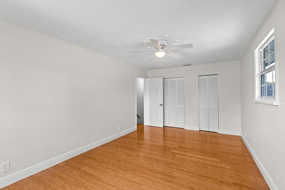 4610 Pine Tree Drive — photo 6