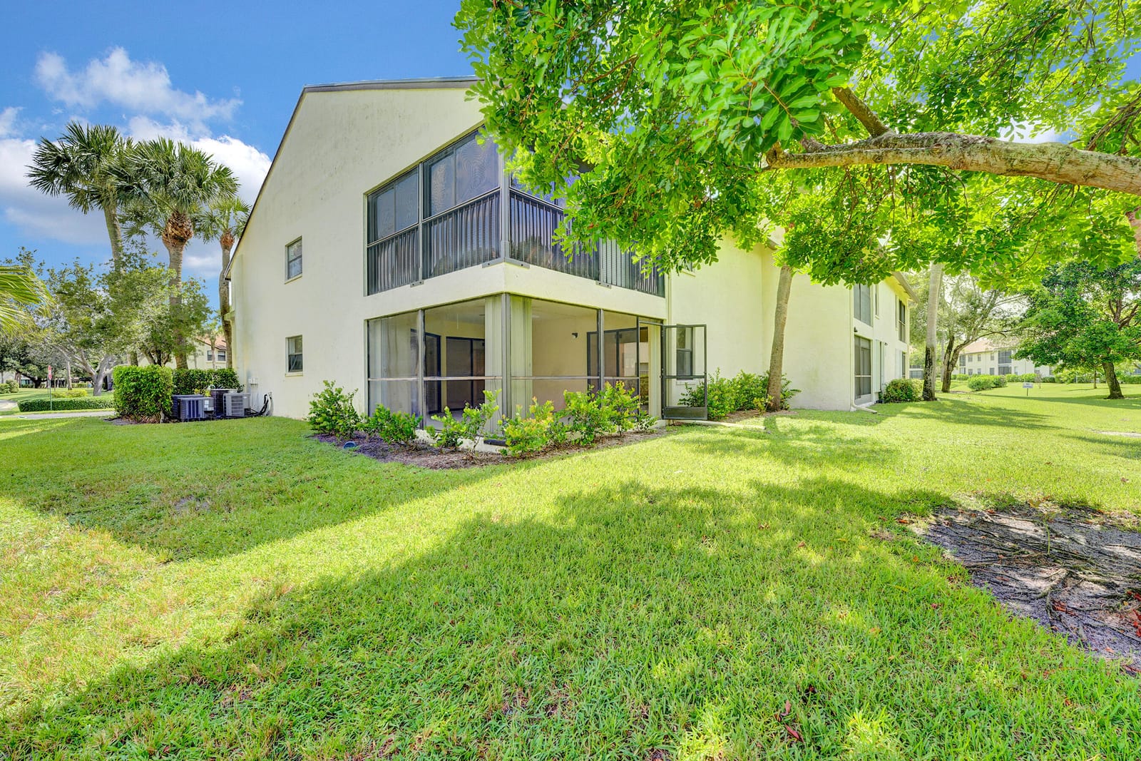 3359 Lucerne Park Drive, Greenacres, FL 33467 photo 14