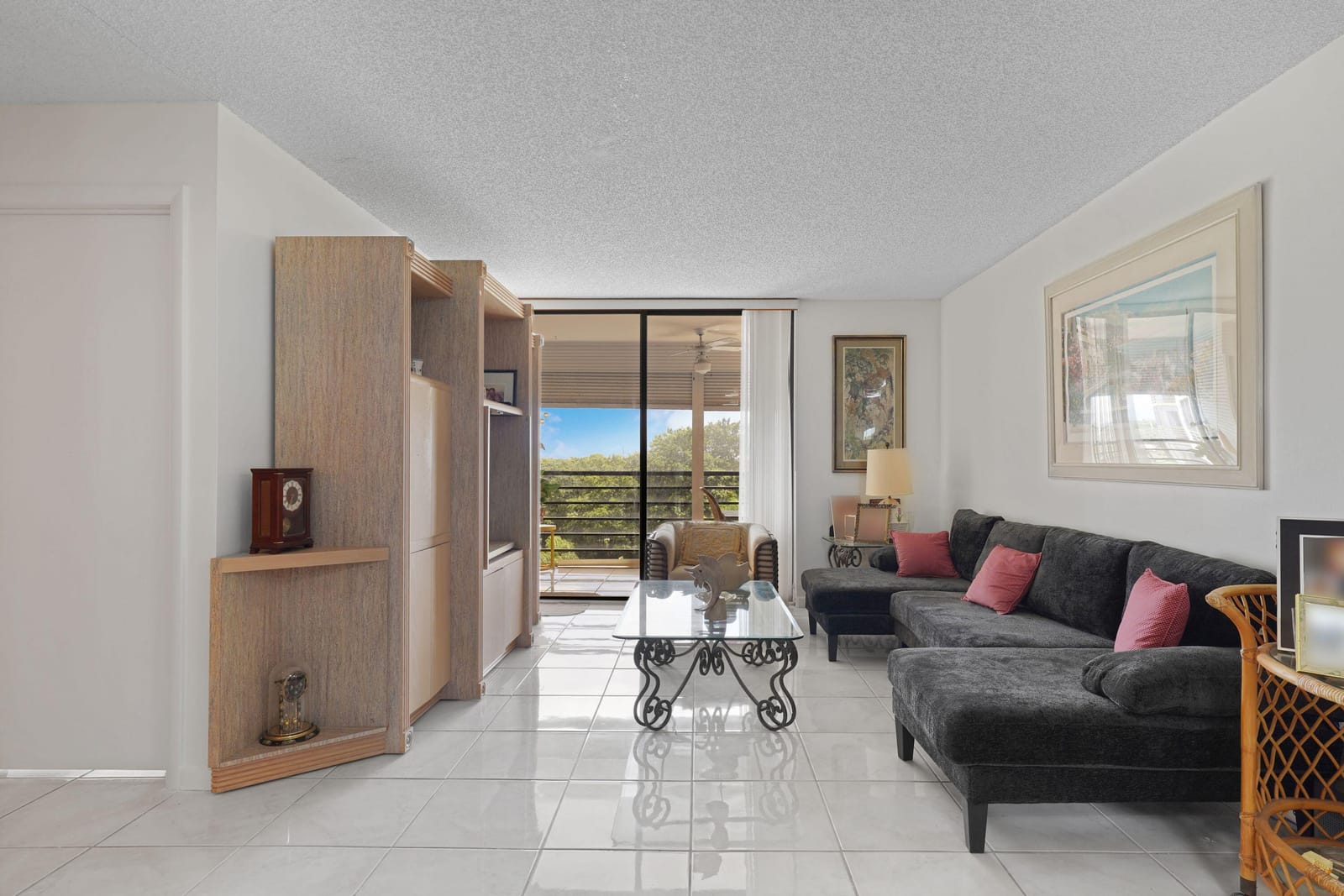 1200 Saint Charles Place 509 — photo 3