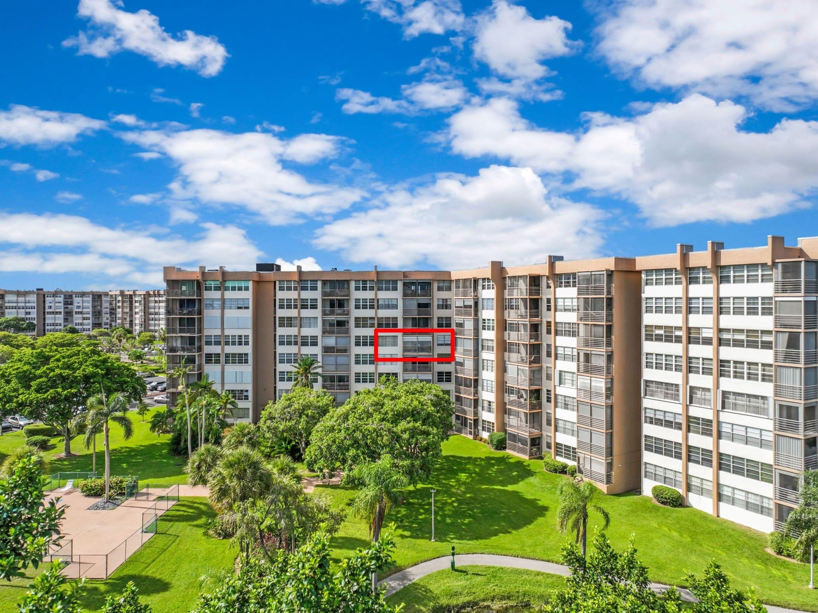 1200 Saint Charles Place 509, Pembroke Pines, FL 33026