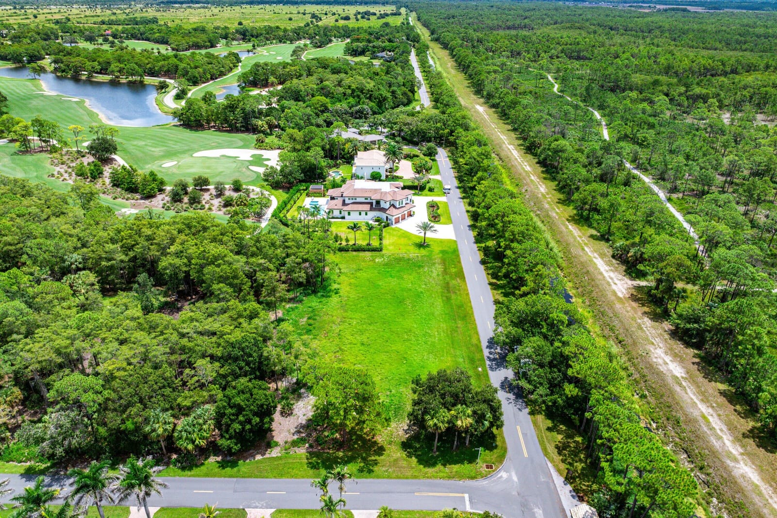 3551 SE Tailwinds Road — photo 3