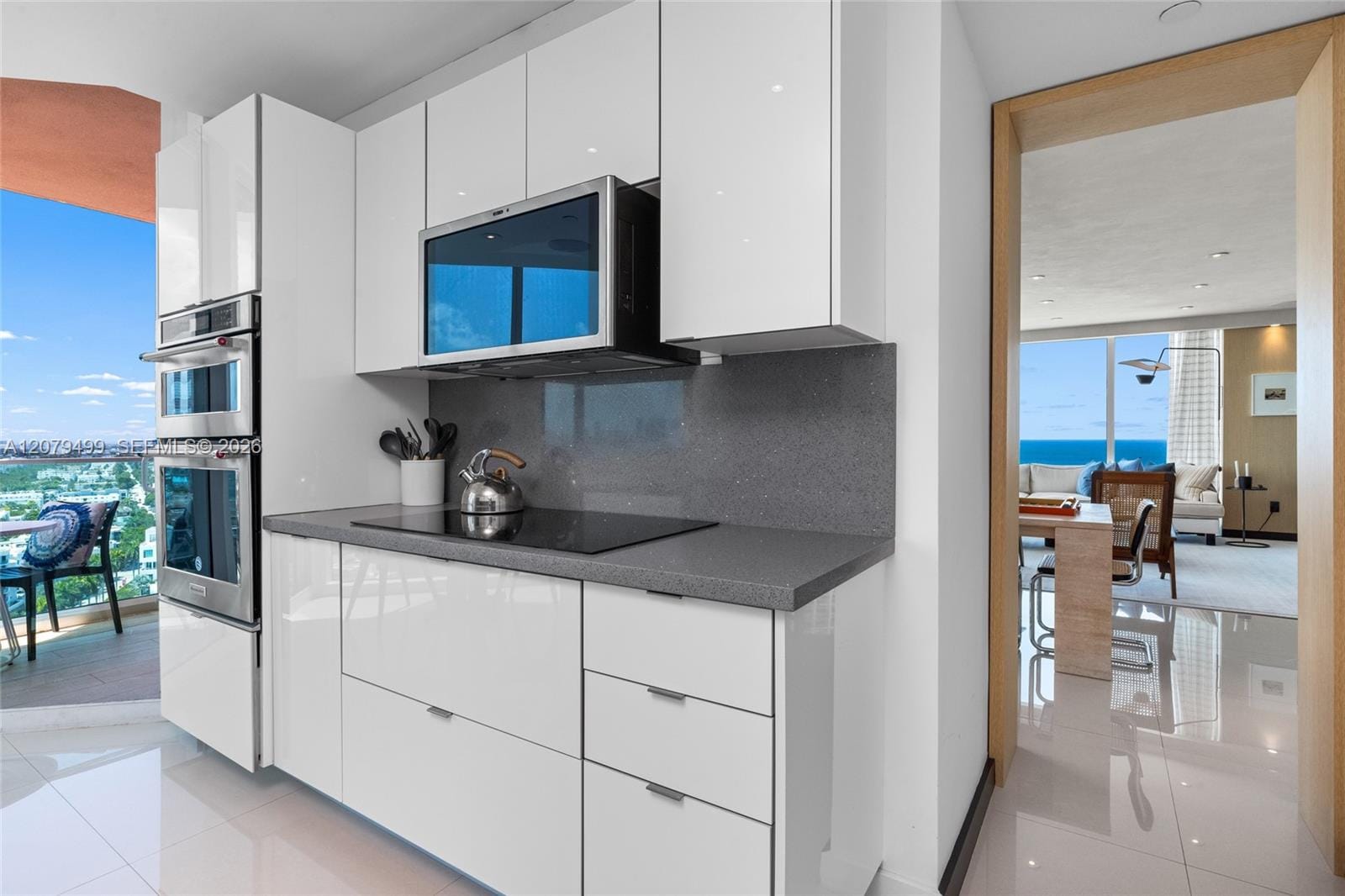 300 S Pointe Drive 2005, Miami Beach, FL 33139 photo 19