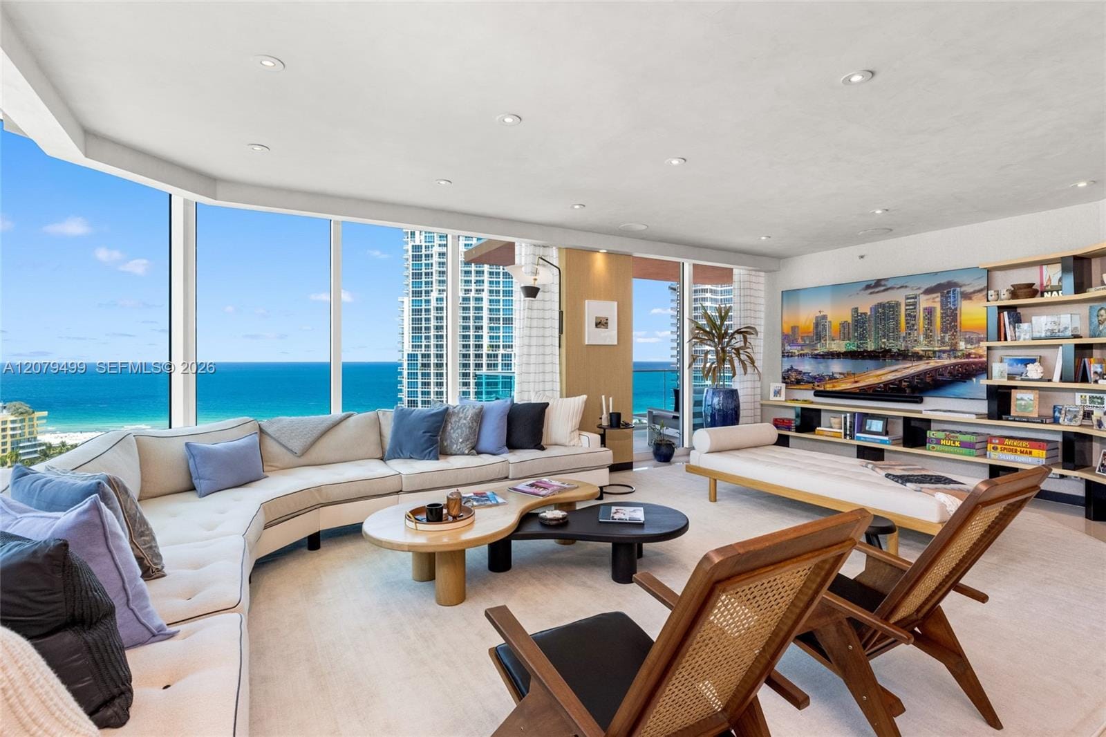 300 S Pointe Drive 2005, Miami Beach, FL 33139 photo 8