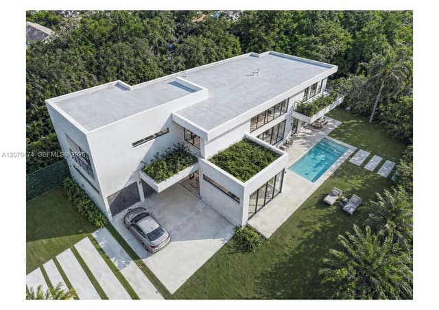 4165 Poinciana Avenue, Miami, FL 33133