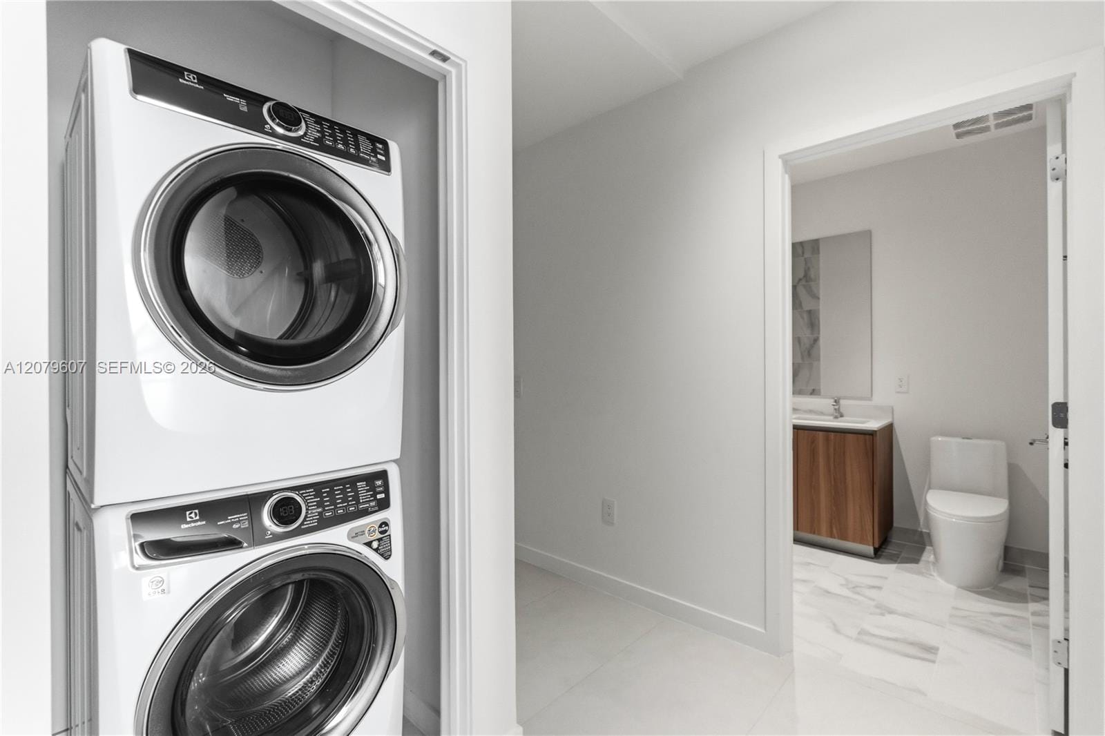 1400 Biscayne Boulevard 804 — photo 8